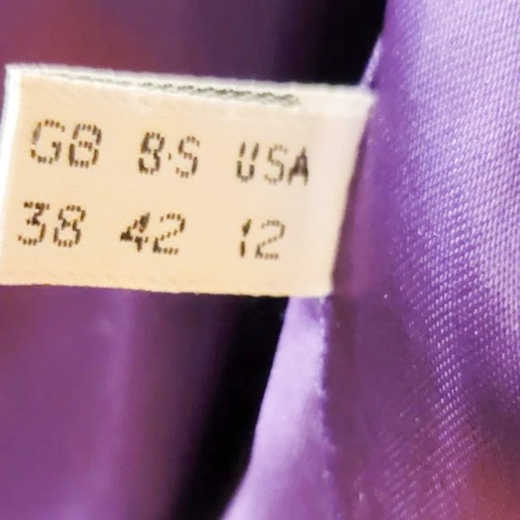 Christian Lacroix Stunning Luxurious Wool & Cashmere Coat. - Picture 8 of 8